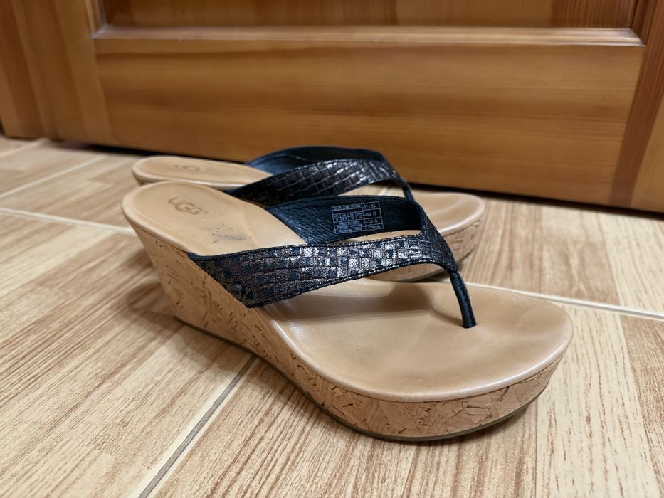 Вʼєтнамки Ugg 39р.
