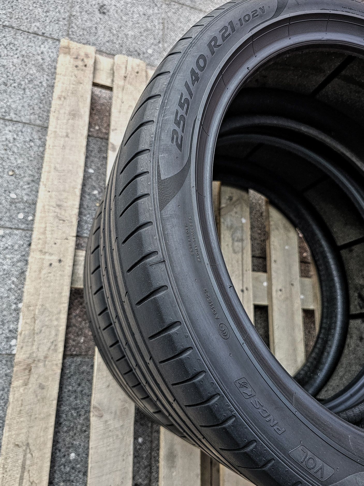 Пара 275/40r21 Pirelli | P Zero | 5.5mm | З шумоізоляцією, ідеал