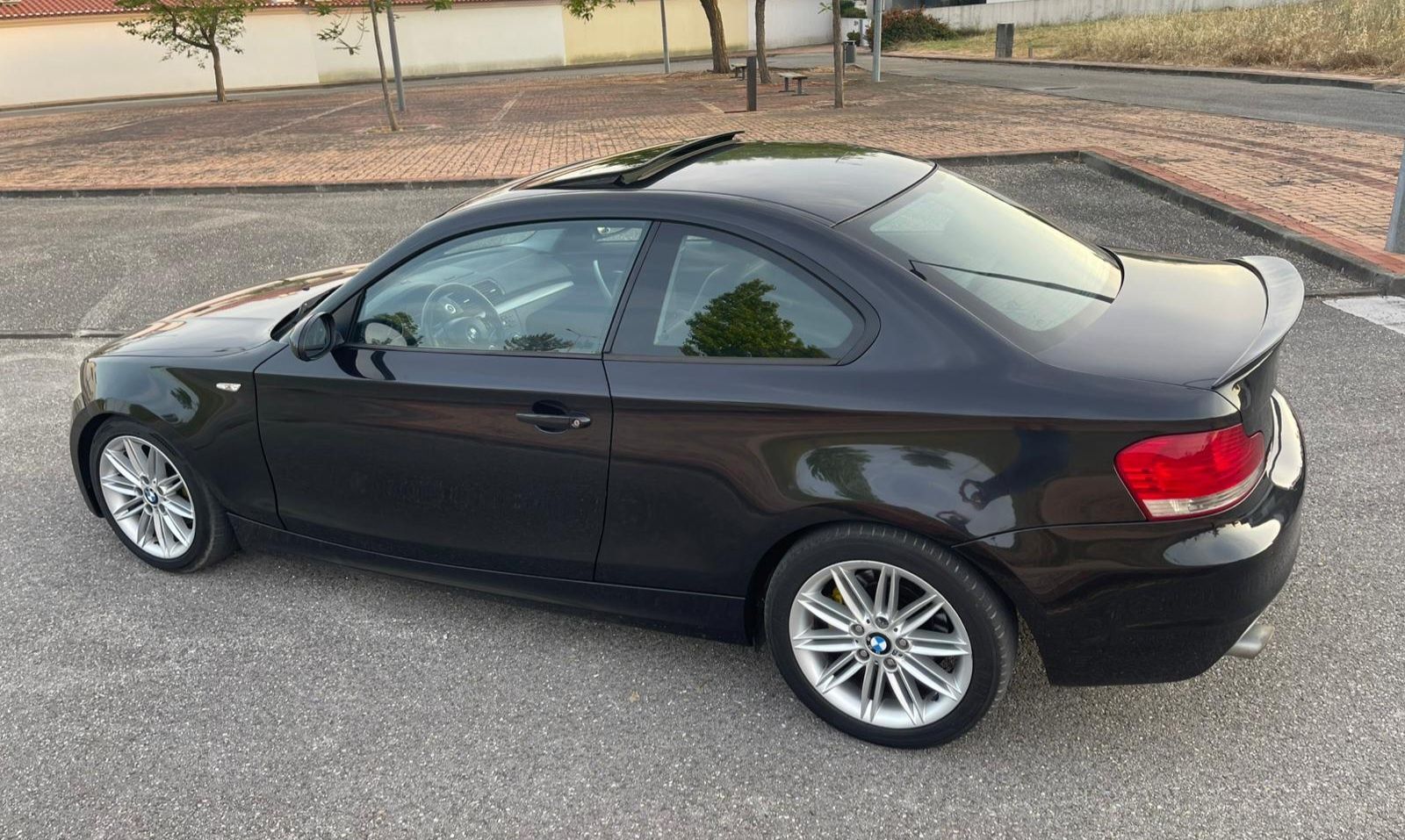 Bmw 120D coupe Pack M exterior