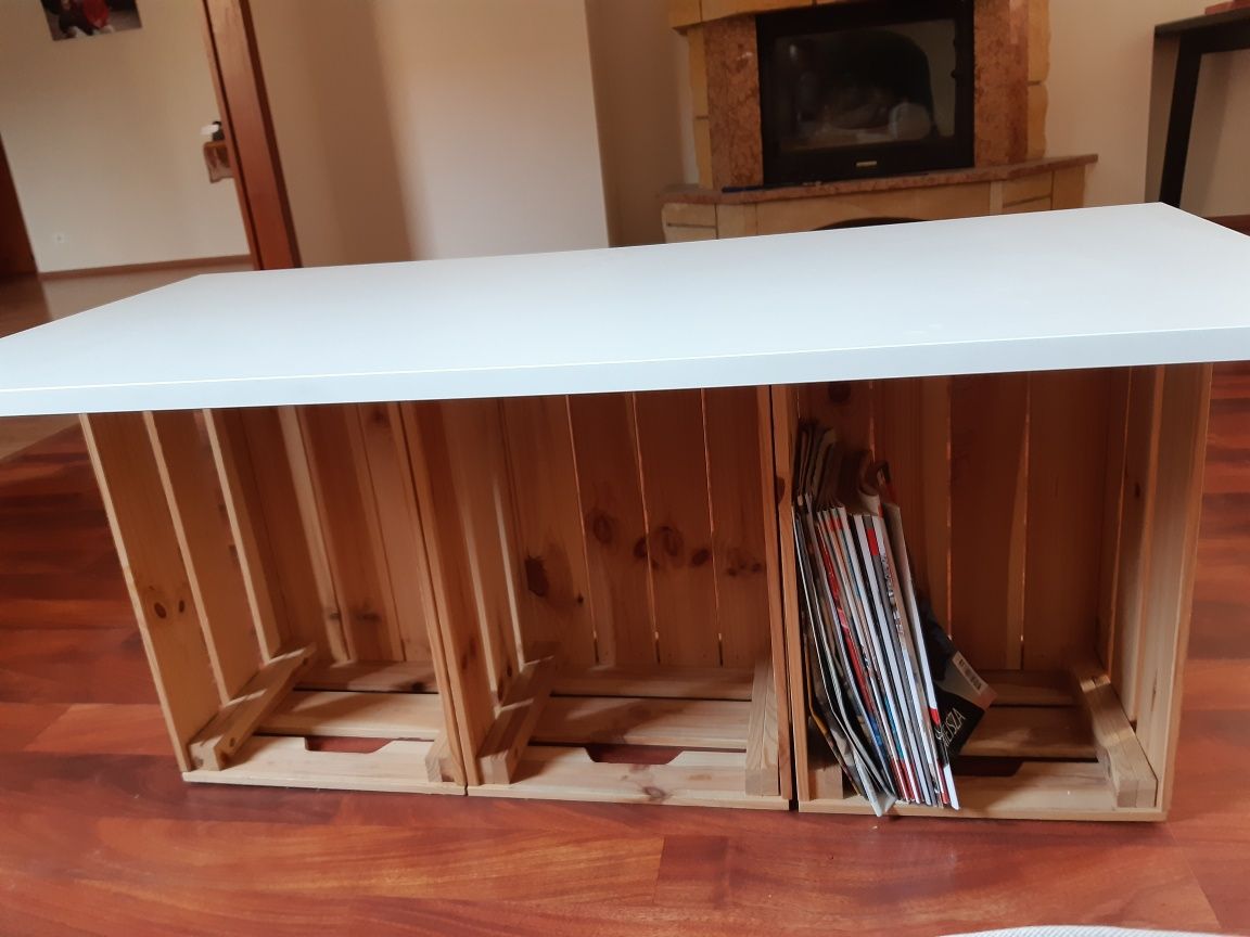 Stolik kawowy z elementów Ikea