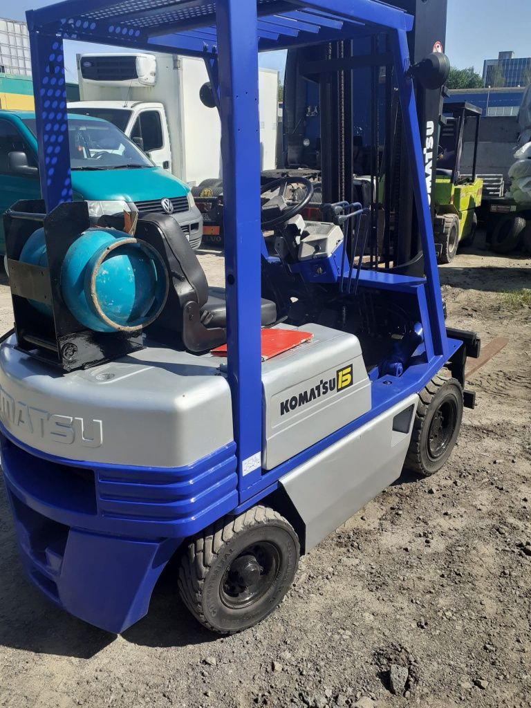 Wózek widłowy Komatsu 2000r, gaz,