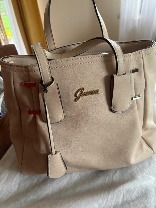 Torebka Guess,beżowa,nowa