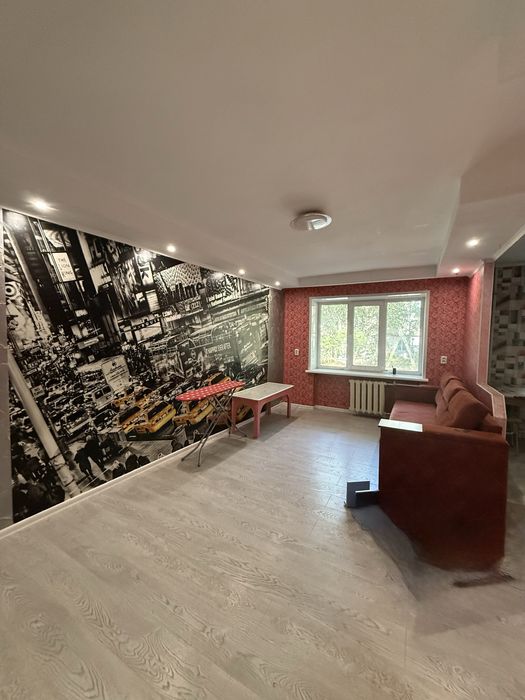 3 кімнатна,Дніпровський,Трегубова 38