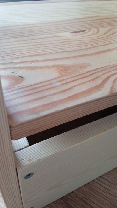 Pomocnik kuchenny, kichen helper. Lite drewno. Polana montesorri