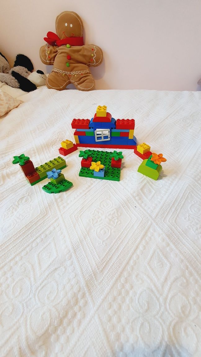 Lego Duplo Domek z ogródkiem