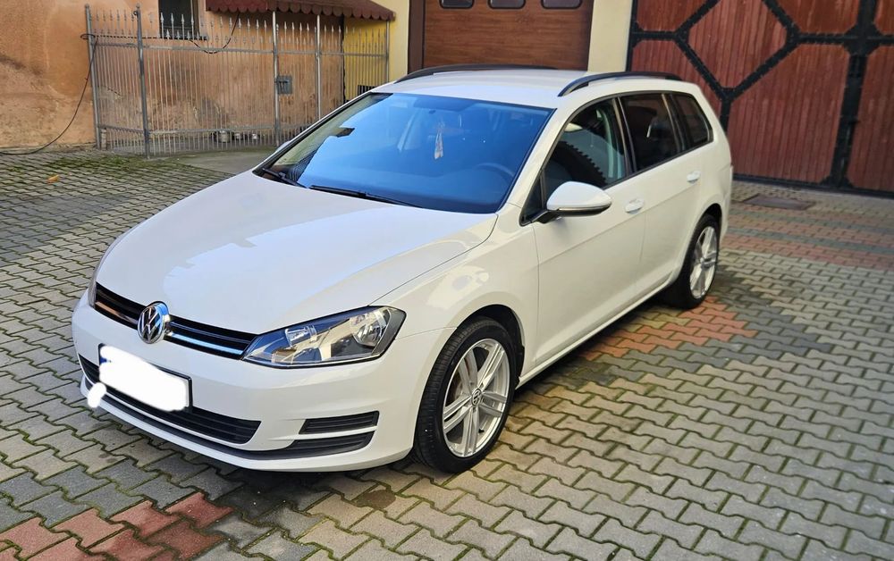Volkswagen Golf Biały golf VII