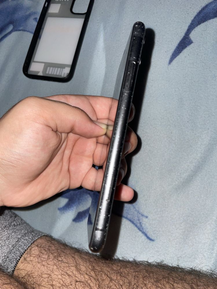 Iphone 11 sem garantia e sem caixa