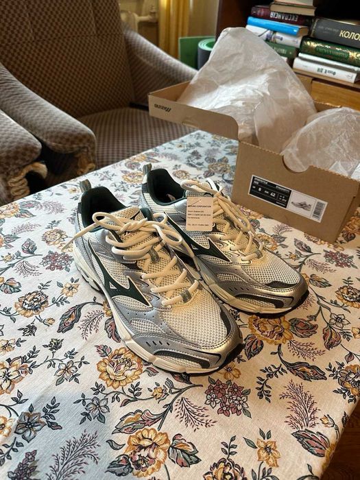 Літні кросівки Mizuno MXR, EU42