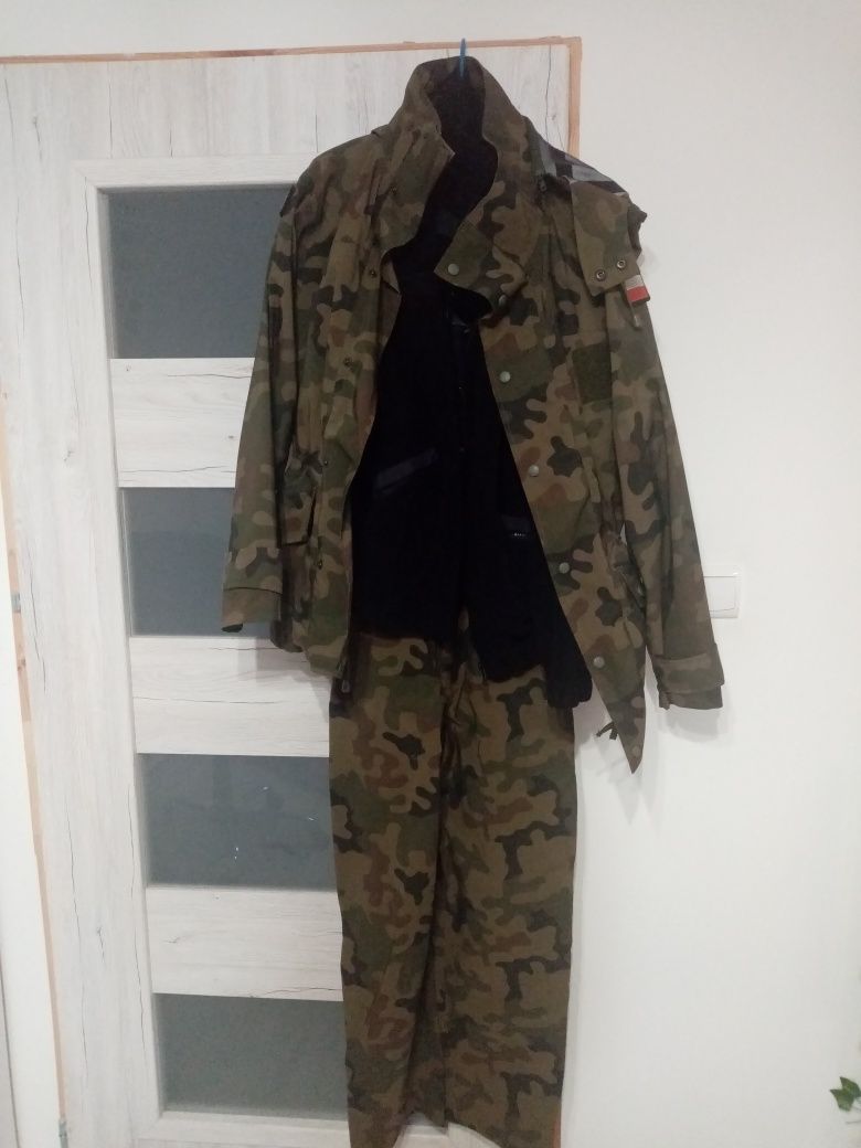 Ubranie wojskowe zimowe goretex