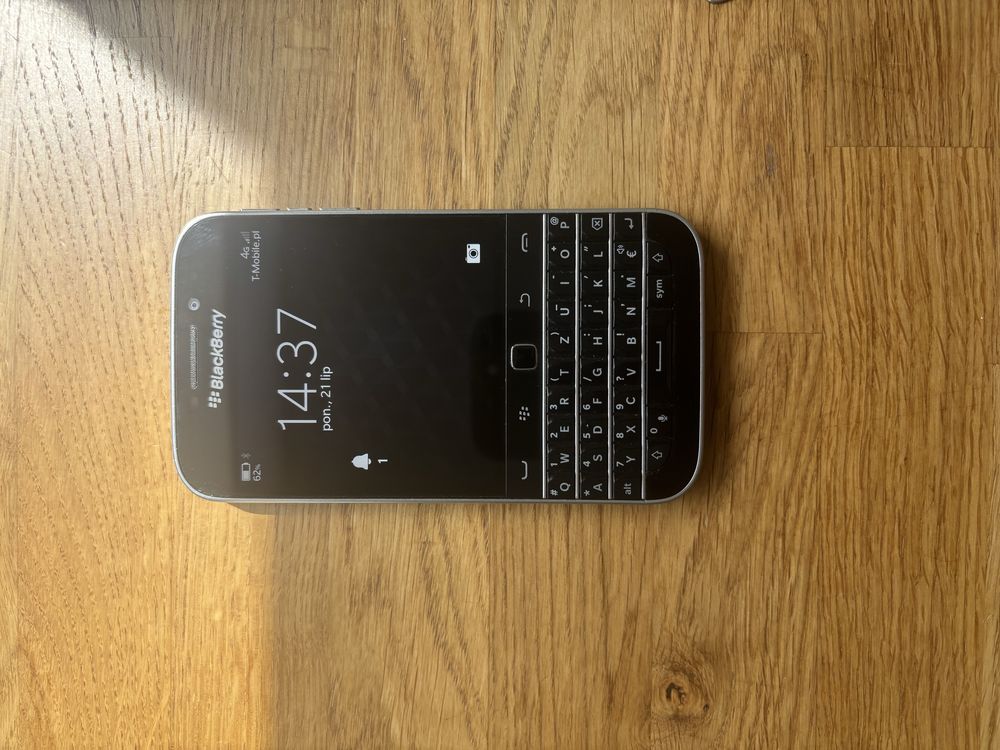 Blackberry Q20 Classic