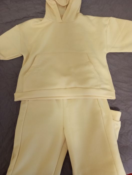 Продам теплий спортивний костюм