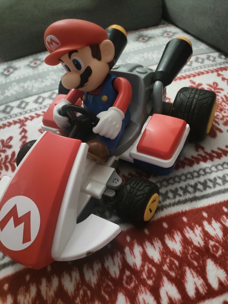 Carrera RC - Mario Kart, Mario - Race Kart z dźwiękiem 2.4GHz 1:16