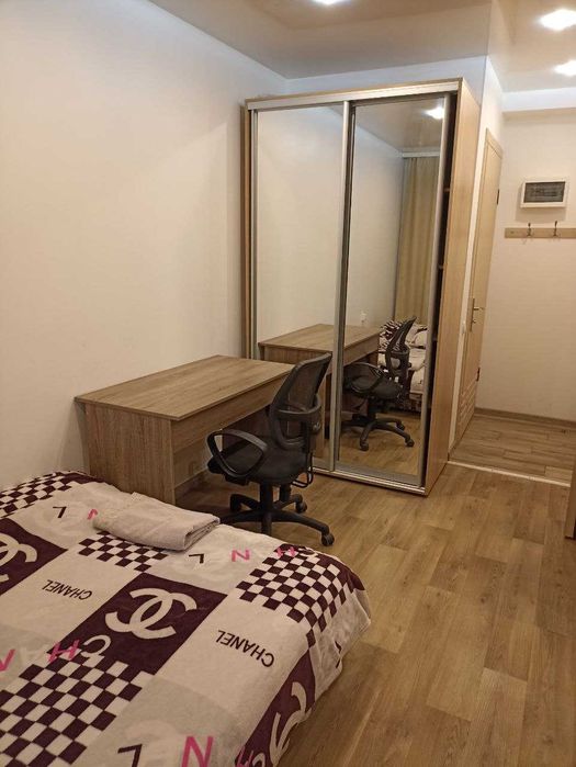 Центр.Госпіталь.м.Наукова поруч, сучасна квартира