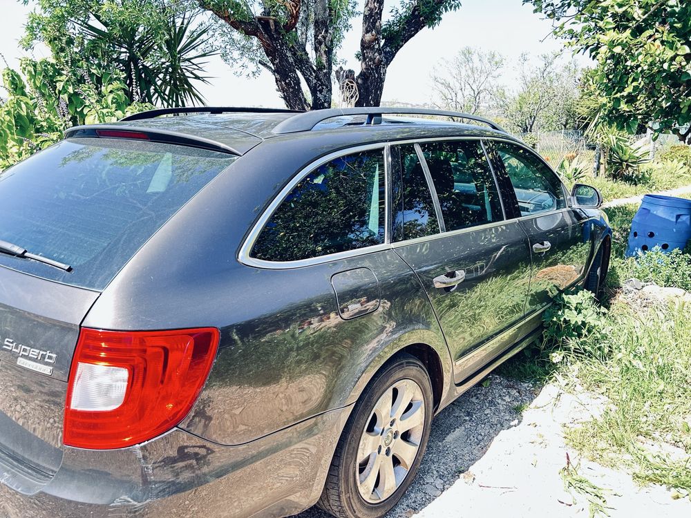 Vendo skoda superb greenline em muito bom estado