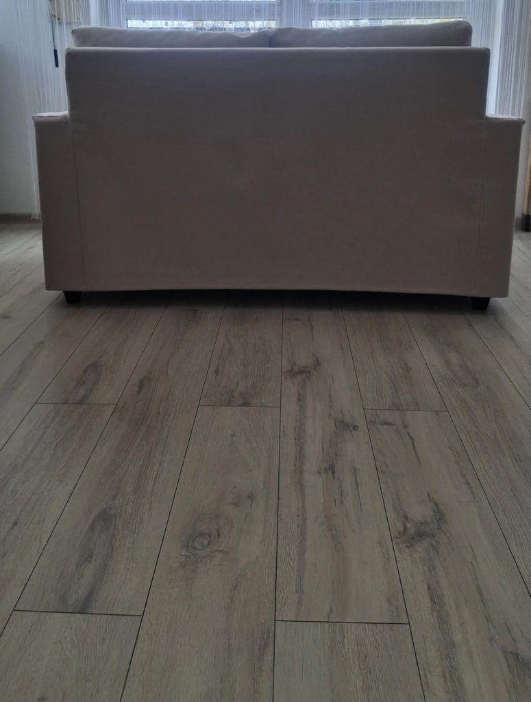 SOFA dwuosobowa + GRATIS