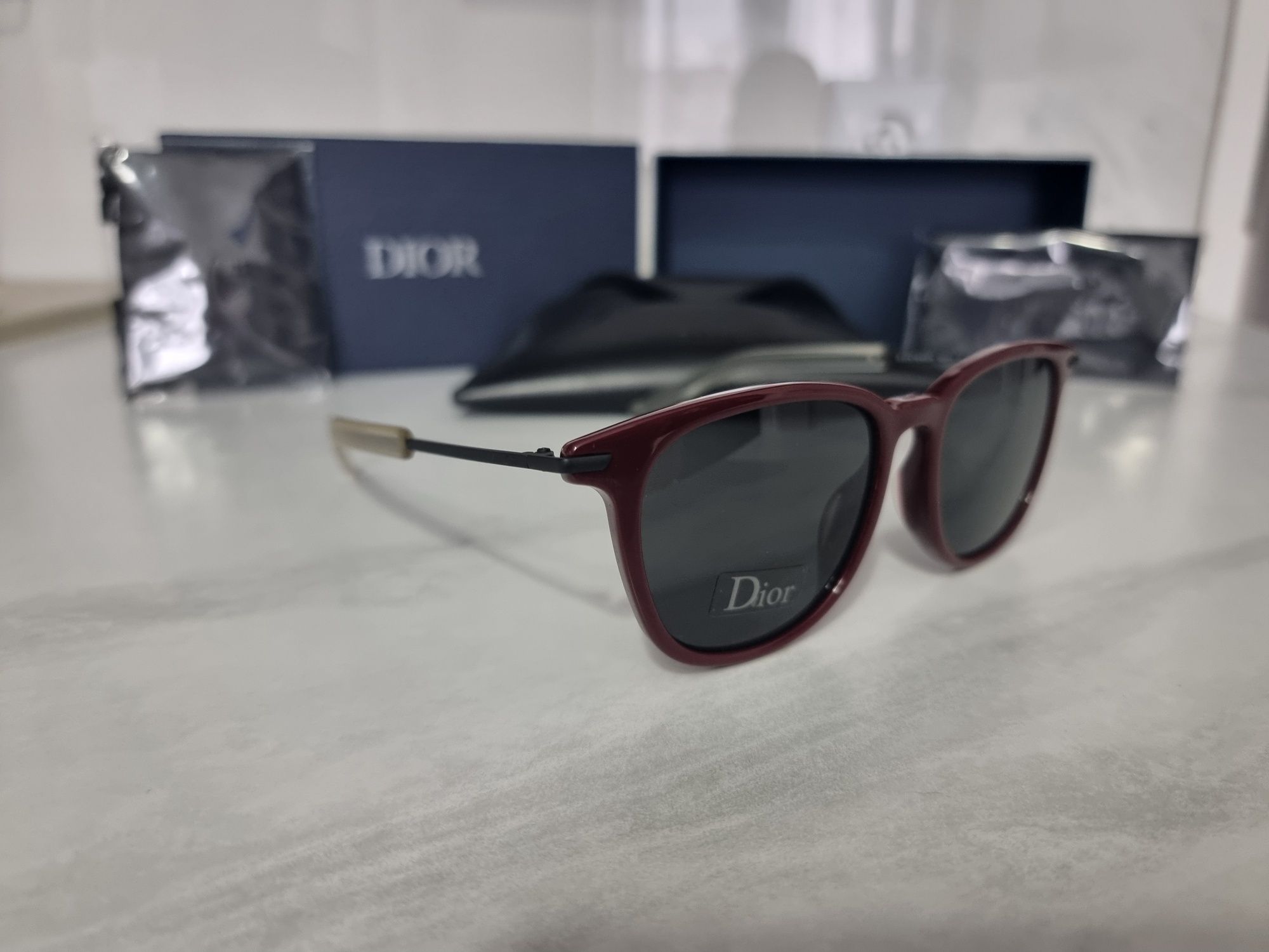 Okulary przeciwsłoneczne Christian Dior blacktie 195 fs