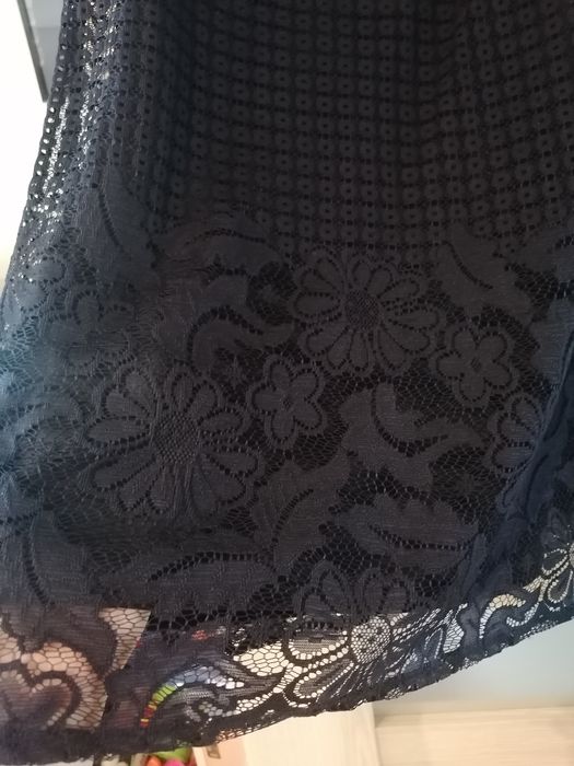 Sukienka granat koronka Atmosphere