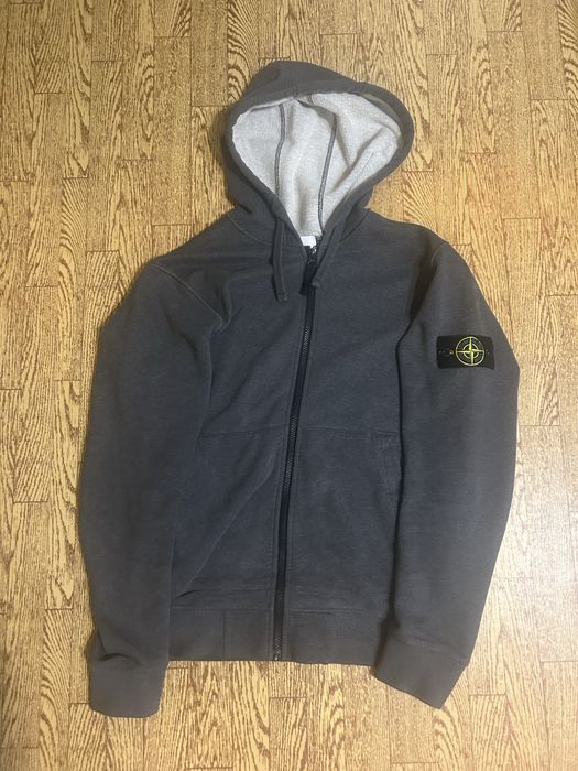 Продам оригінальну зіпку Stone Island