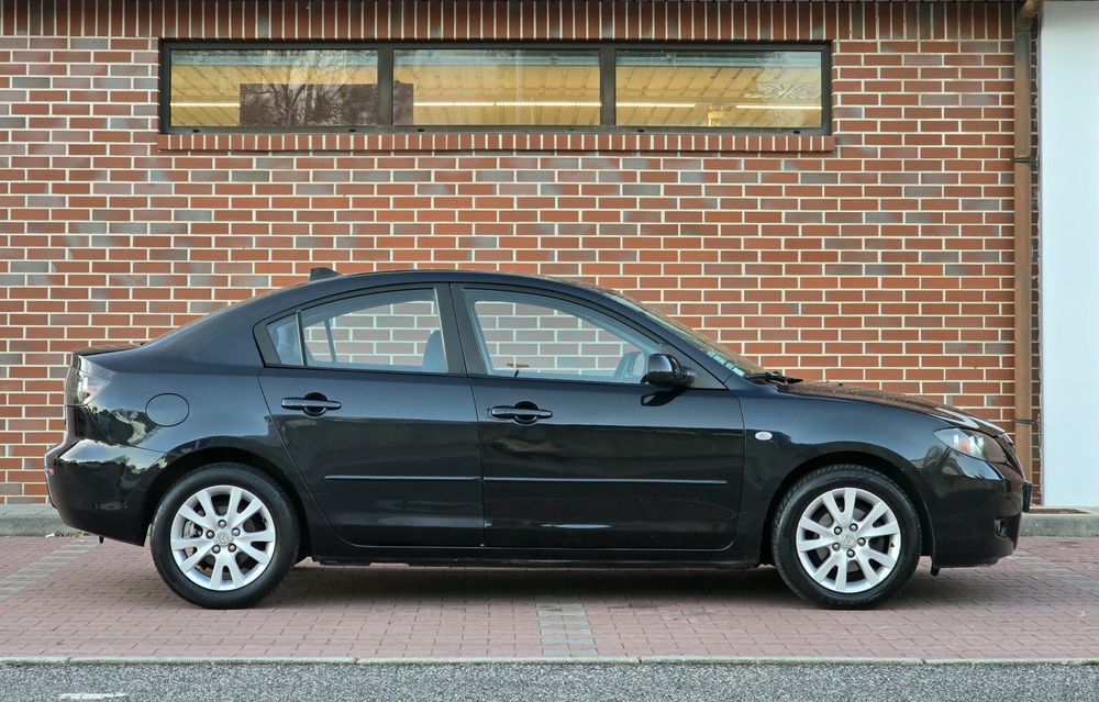 Mazda 3 1.6 Di Sedan 109cv