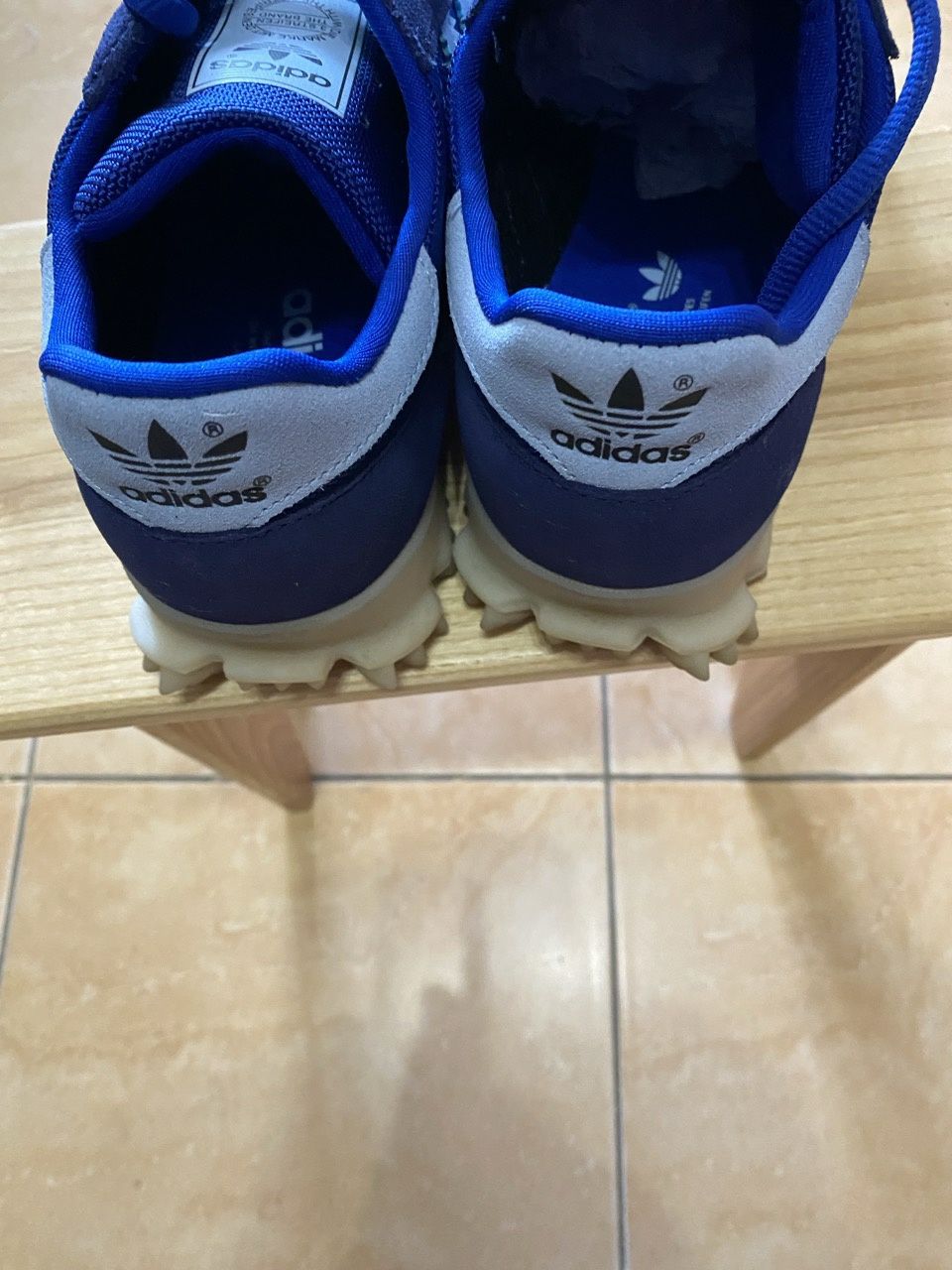 кросовки Adidas (оригинал)