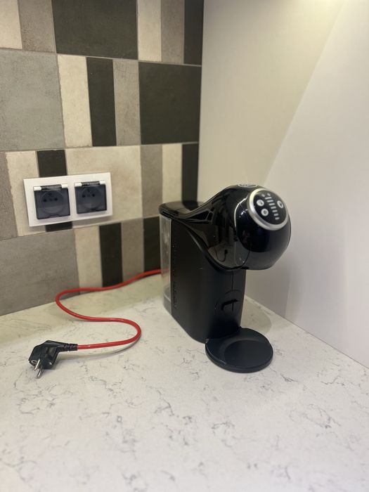 Ekspres na kapsułki Nescafé Dolce Gusto Genio S Plus