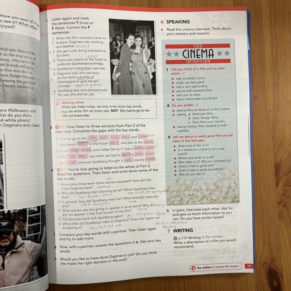 English File-Intermediate-Students Book-Fourt Edition