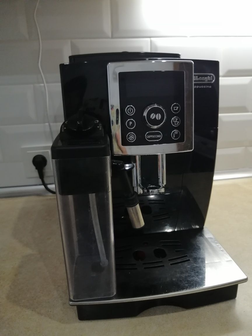 Кофемашина Delonghi ecam 23.460B ex:4