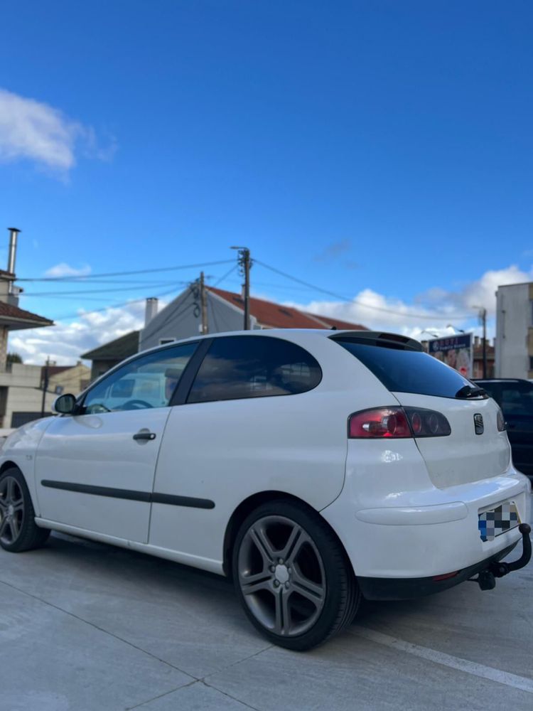 Vendo ibiza 6L 1.4tdi