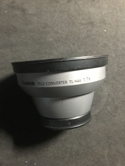 Canon Tele-Converter TL-H46 1.7X