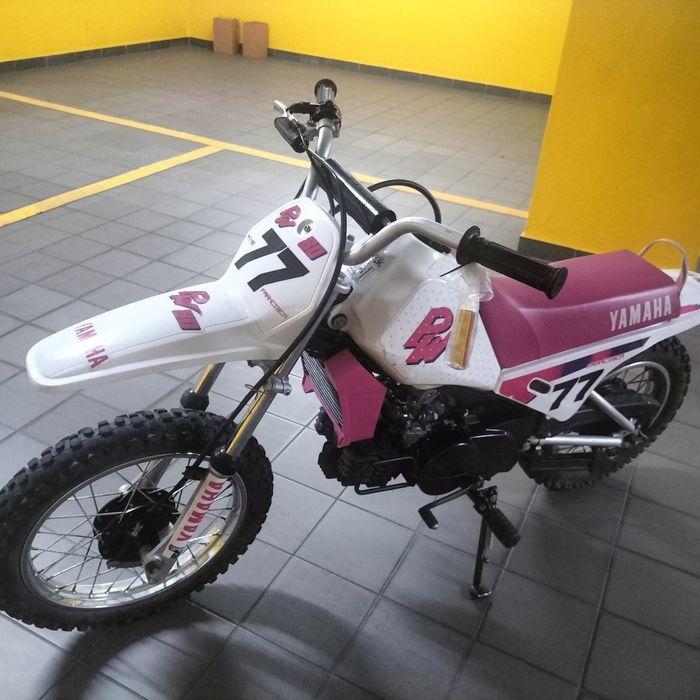 Yamaha pw 80 , mota de iniciação ao motocross muito pouco usada.