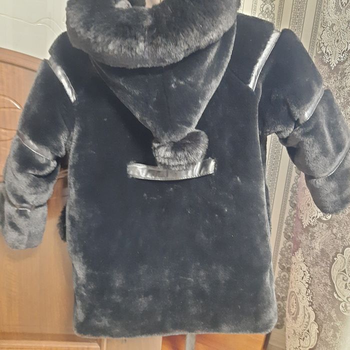 Шубка для дівчинки