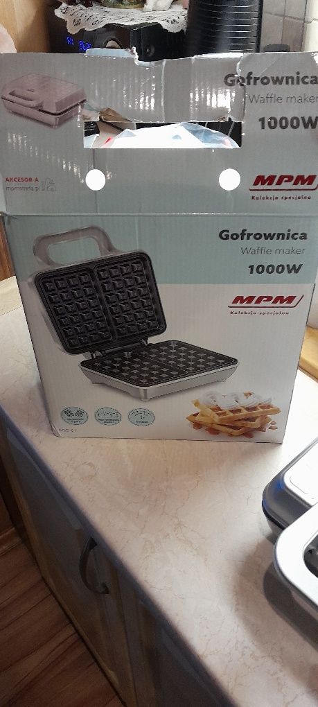 Gofrownica MPM 1000W w idealnym stanie!