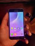 Telefon Samsung J3