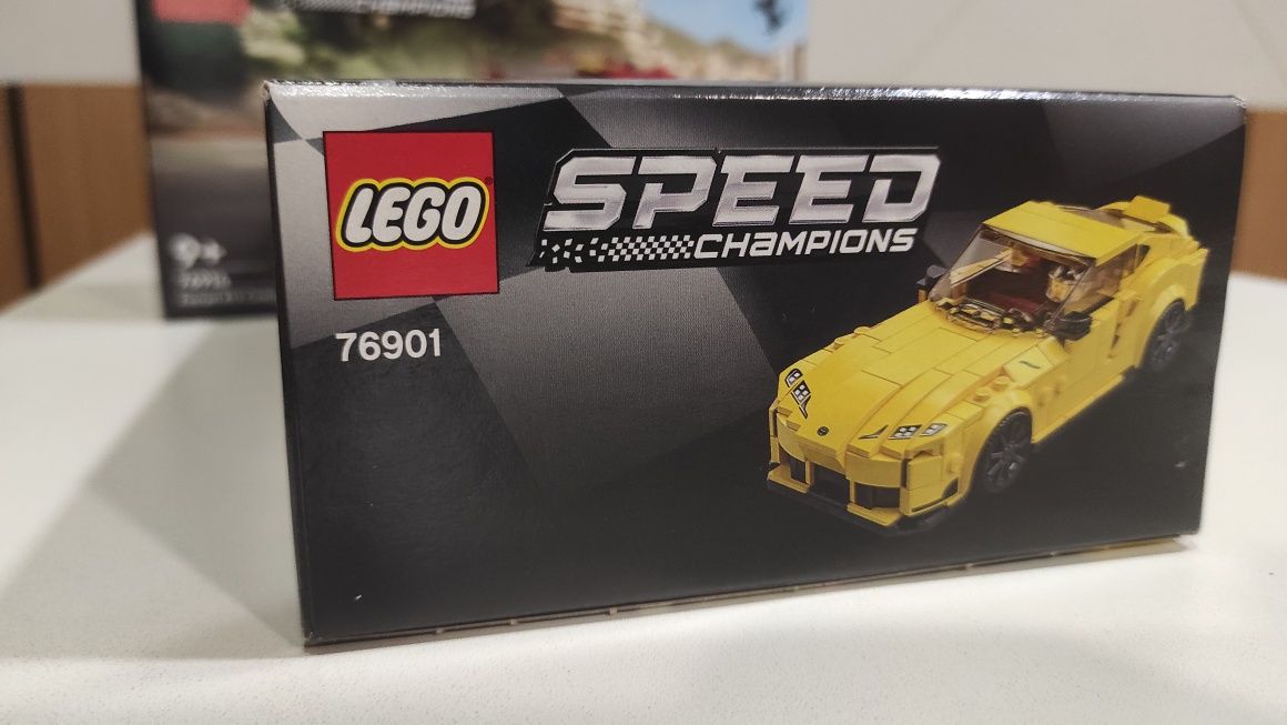 Конструктор LEGO Speed Champions 76901 Toyota GR Supra (299 деталей)