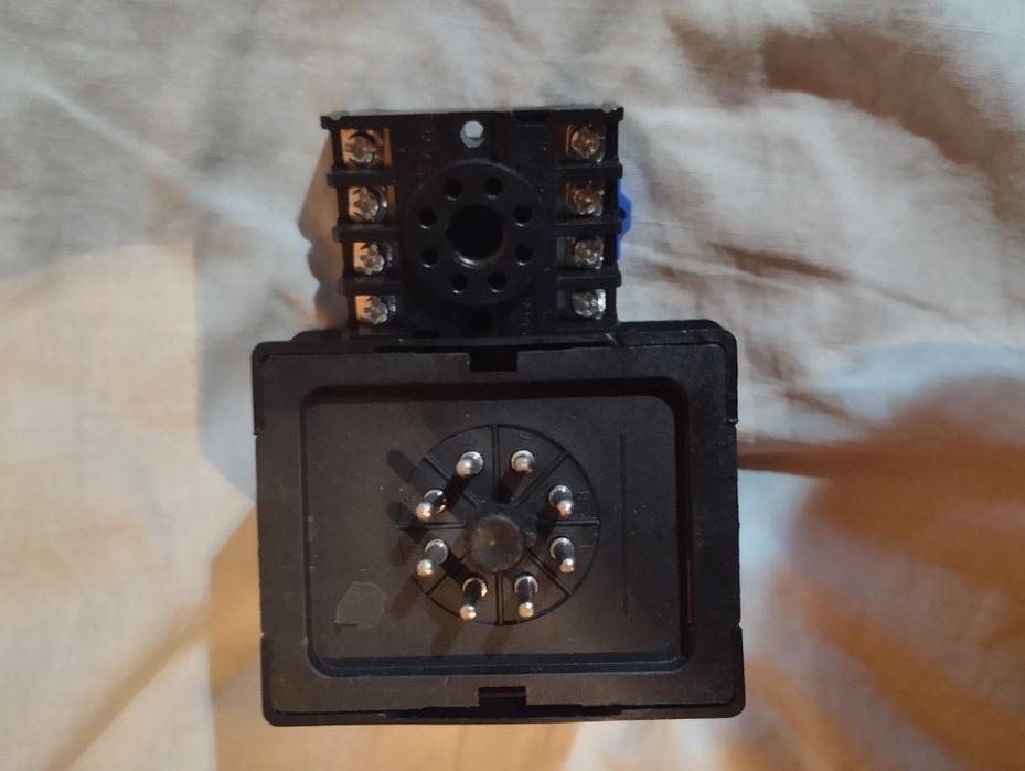 Таймер.Реле часу.