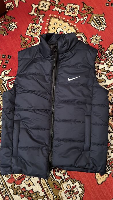 Жилетка Nike розмір L