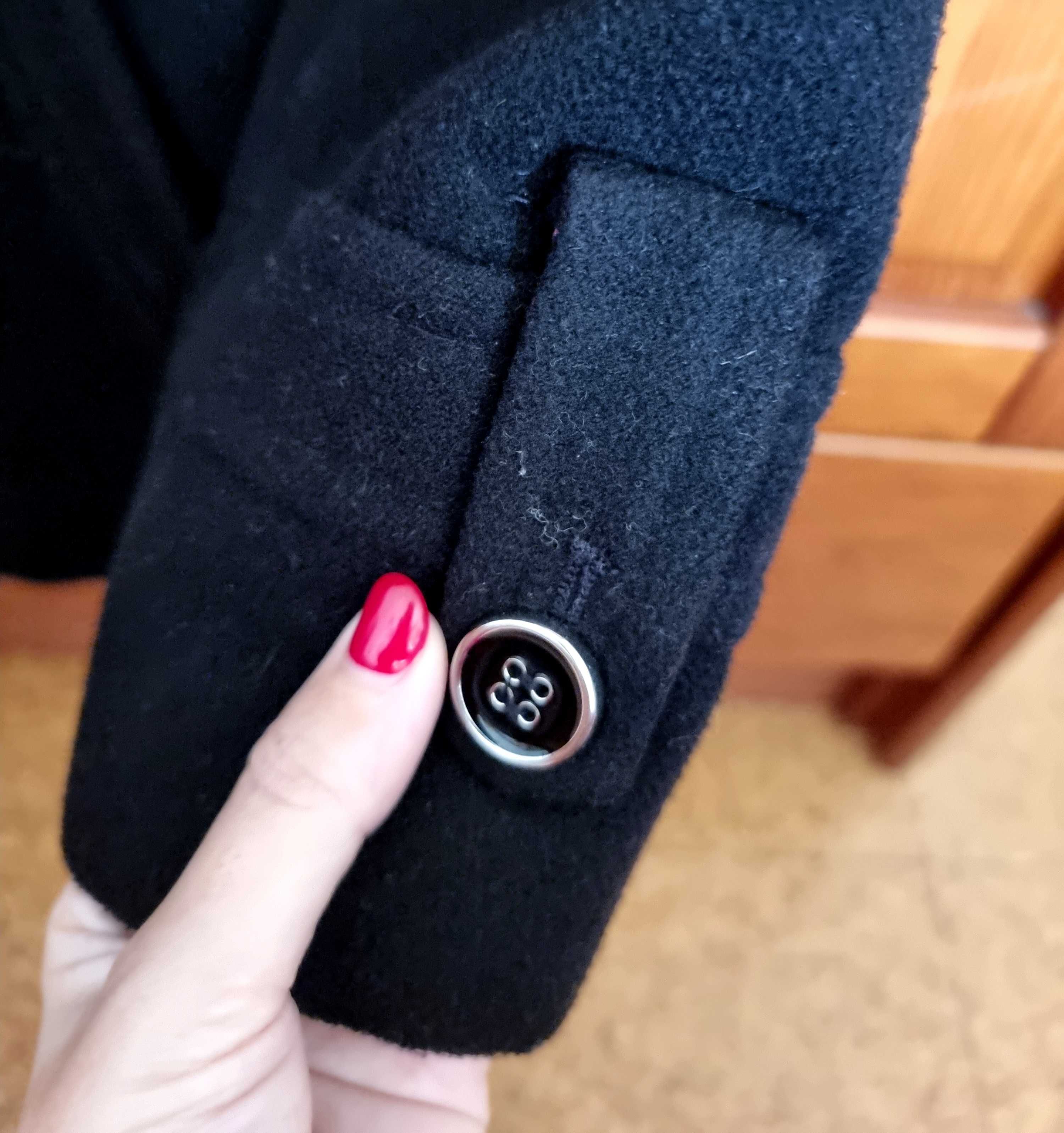 Casaco preto Primark com botões, tamanho 36