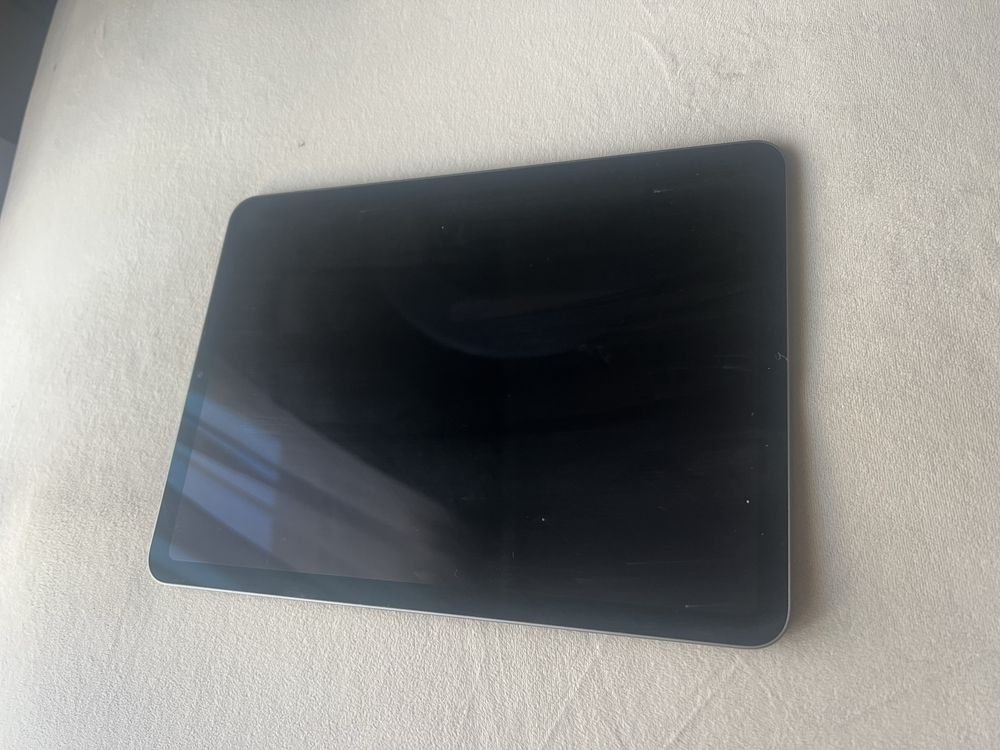 Ipad Air 5 gen wifi 10,86 cala