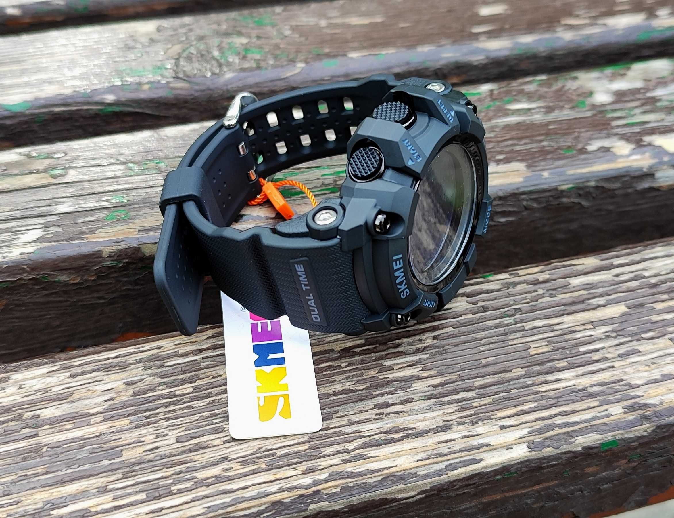 Ремінець чорний Skmei 1358 Thermometer Compass крокомір барометр НОВИЙ