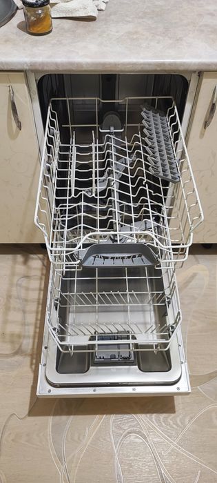 Посудомийна машина bosch 45 см.