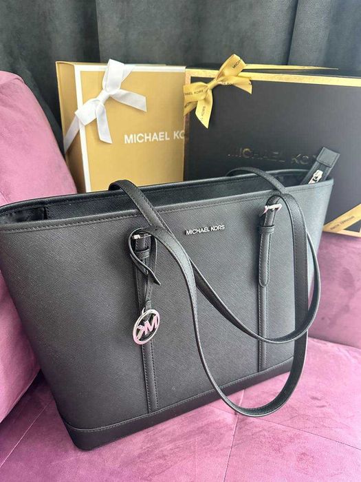 Сумка Michael Kors Jet Set Travel Large Saffiano Leather Tote Bag