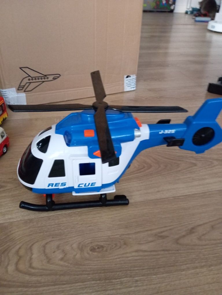 Duży helikopter polecam