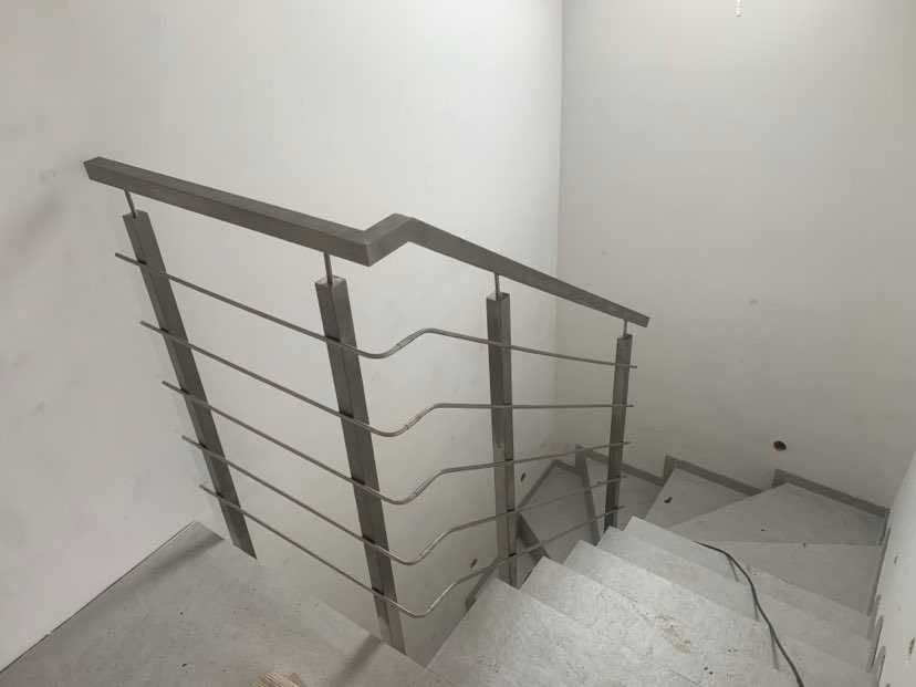 Barierka balustrada nierdzewna balkonowa tarasowa okienna schodowa