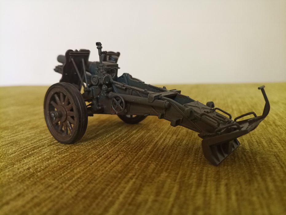Model Armata polowa 15 cm. SIG 33 1:35