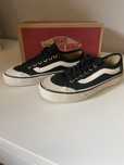 Buty tenisówki Vans 35 EU