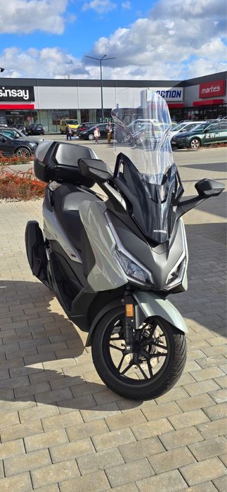 Sprzedam Honda Forza 350, 2025r, salon Polska , pierwszy właściciel