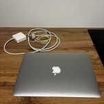 MacBook Air 13” (2017) i5 / 8GB / 128GB – Stan bardzo dobry