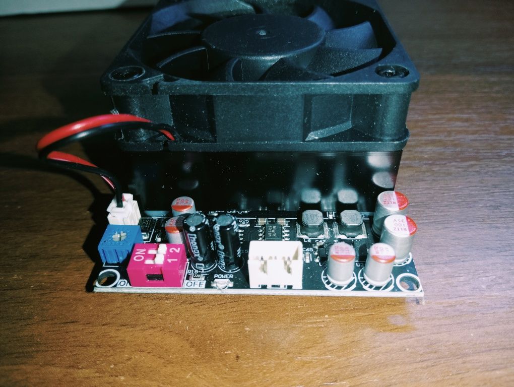 1x600W або 2х300W Підсилювач на TPA3255