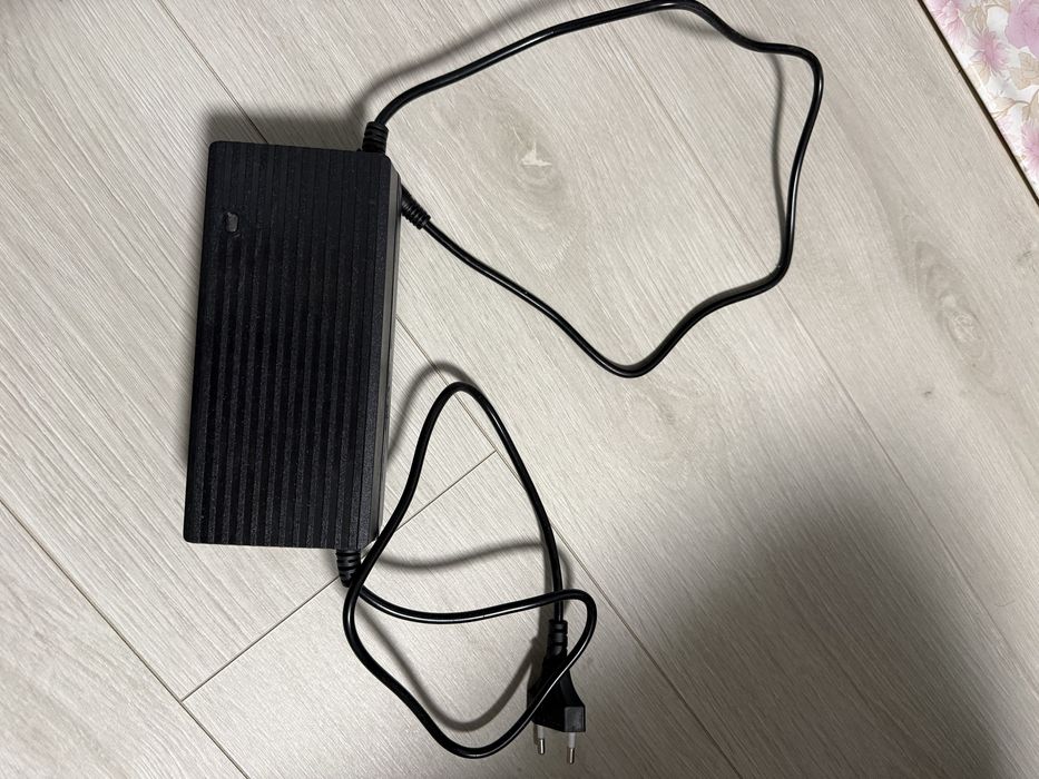 Електросамокат KUGOO Kirin M4 PRO (18Ah/ 2025р.)