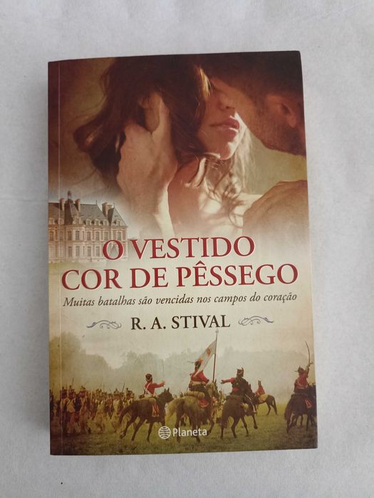 O vestido cor de pêssego